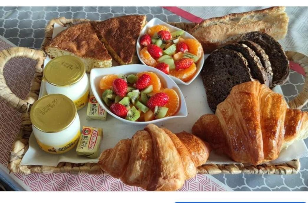 Chambre D Hote Beaumont Pied De Boeuf ภายนอก รูปภาพ